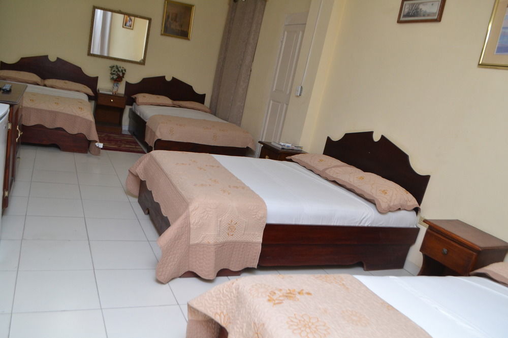 Seven Stars Hotel Musseau Екстериор снимка