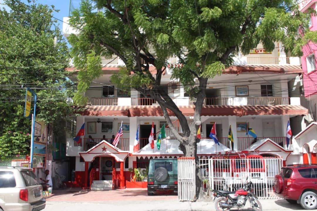 Seven Stars Hotel Musseau Екстериор снимка