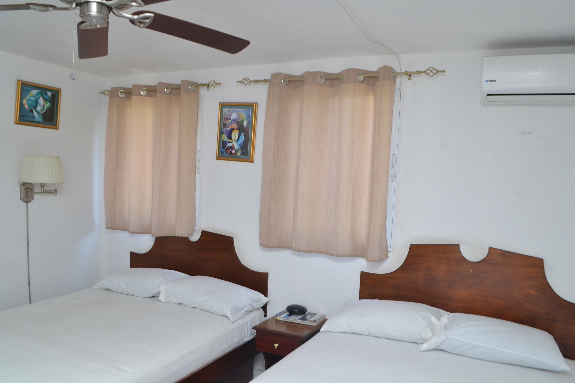 Seven Stars Hotel Musseau Екстериор снимка