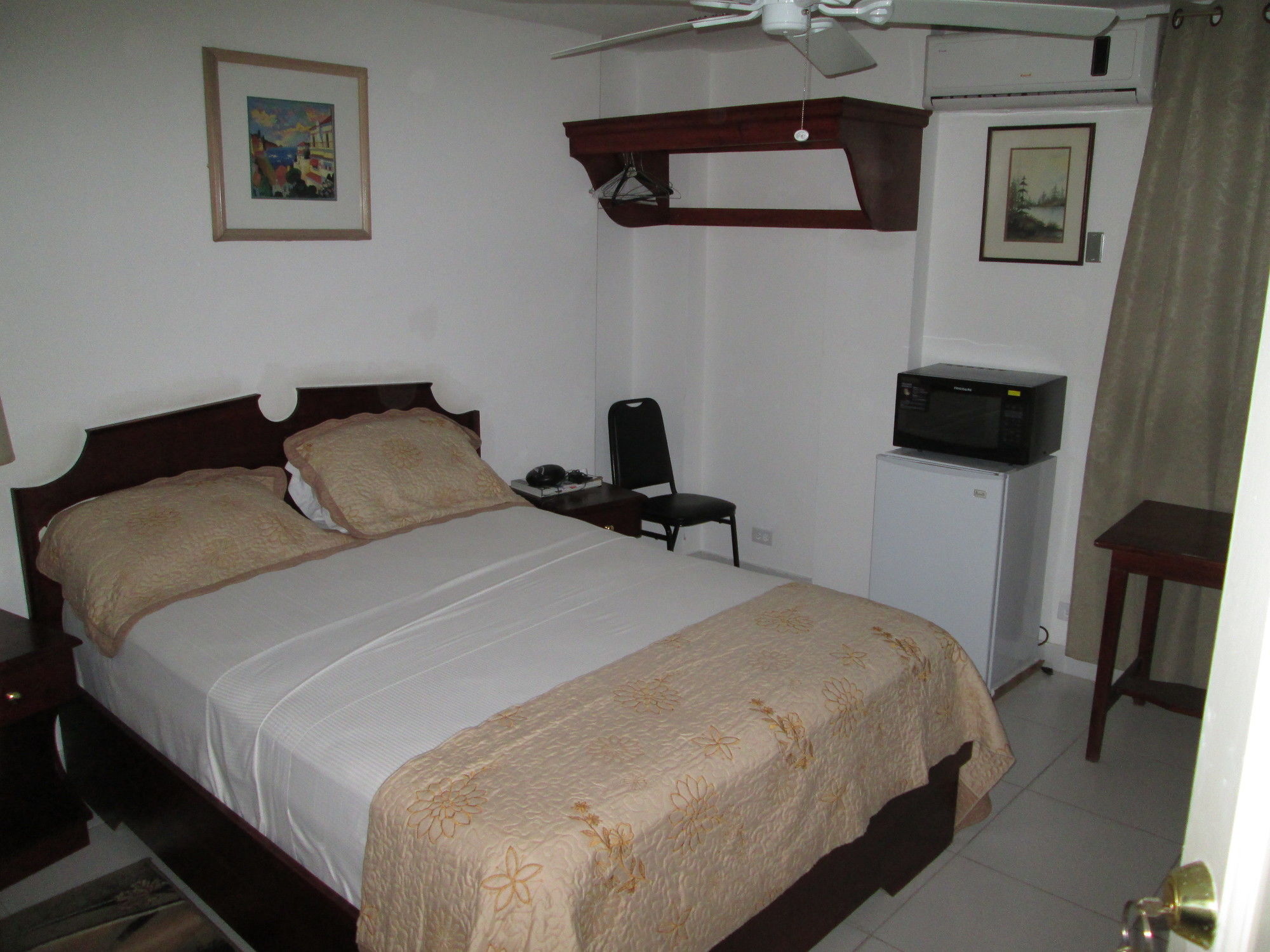 Seven Stars Hotel Musseau Екстериор снимка