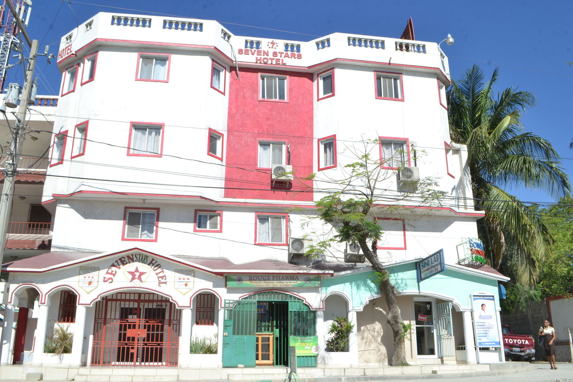 Seven Stars Hotel Musseau Екстериор снимка